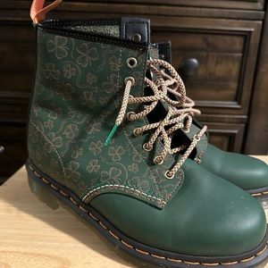 Dr. Martens 1460 Shamrock Edition Unisex (Women’s size 9/men’s size 8)
